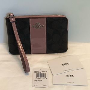 NEW Coach Signature Brown &Dusty Rose Zip Wristlet